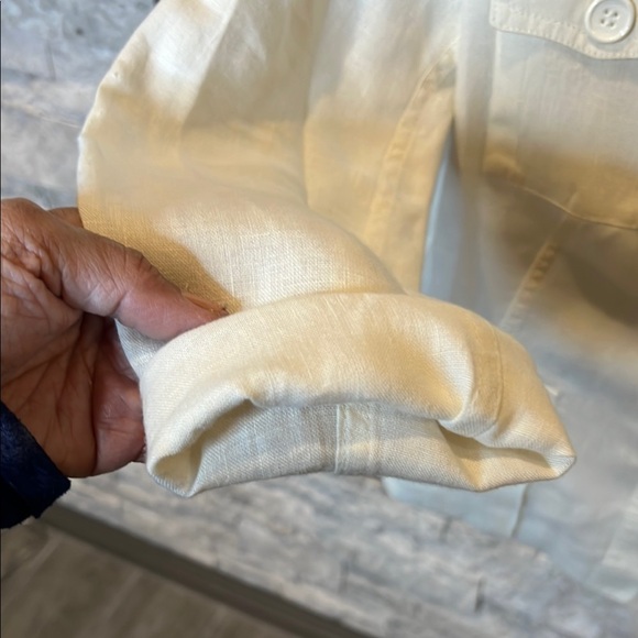 Escada Sport off White Utility linen button down top, size 34 - Picture 6 of 10